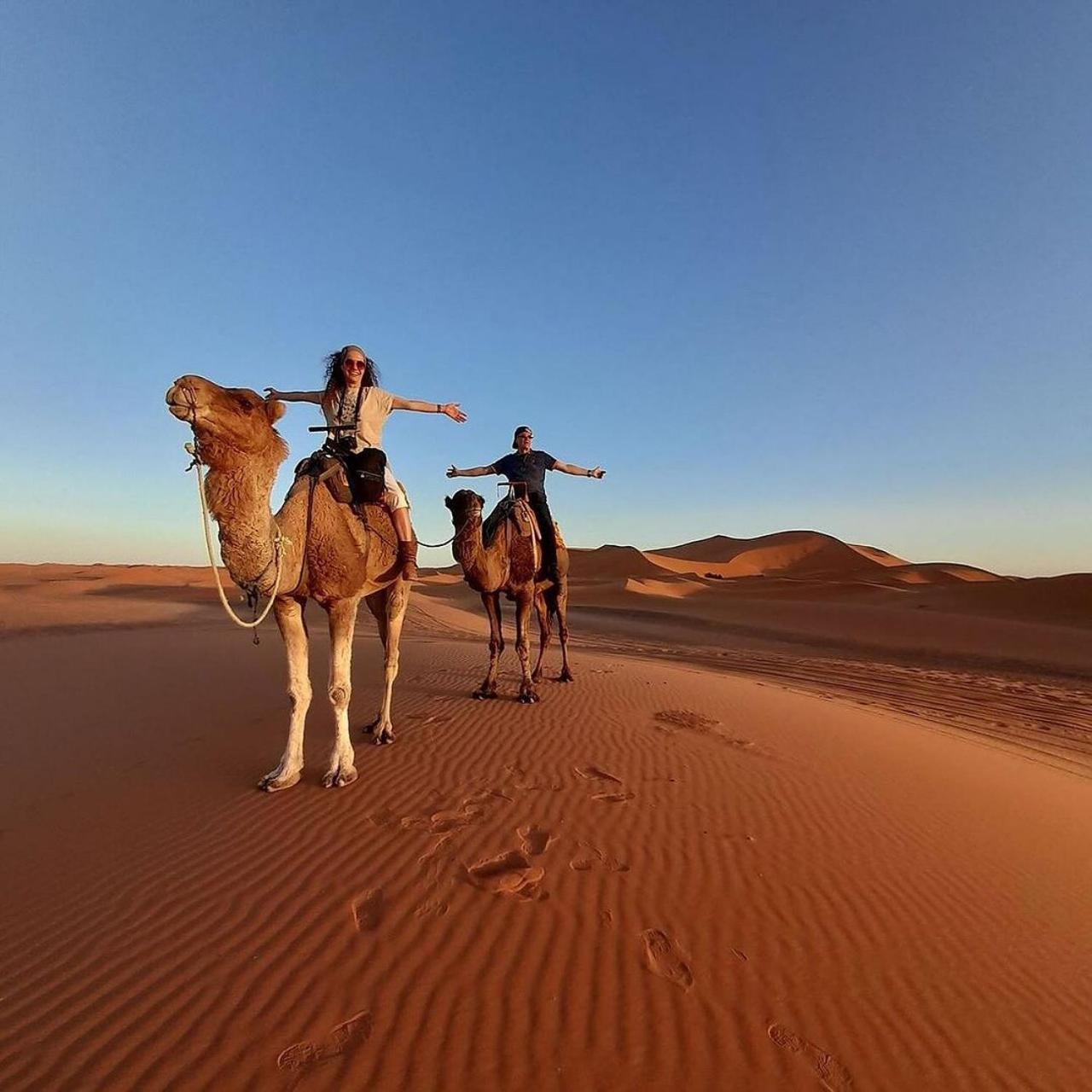 Merzouga Berbers Luxury Camp Esterno foto