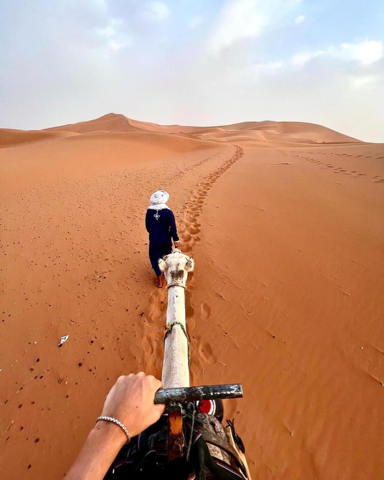 Merzouga Berbers Luxury Camp Esterno foto